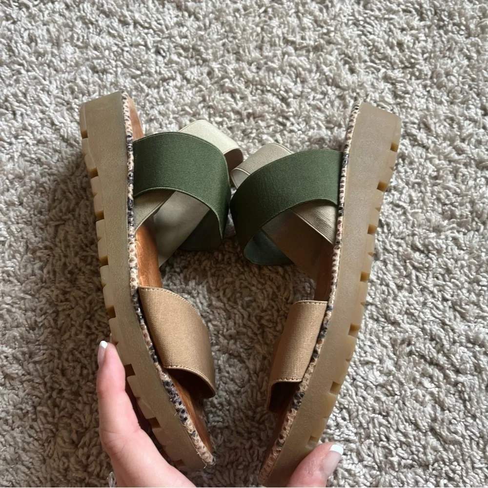 The Flexx casual strappy sandals